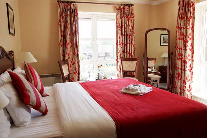 killarney riverside hotel bedroom
